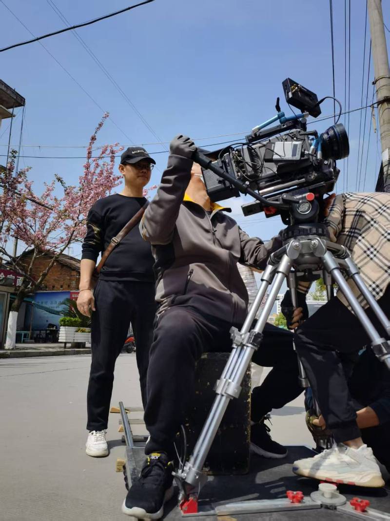 内丘县广告片拍摄：快消品牌爆款之选，网感内容适配社媒传播！